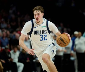 壹号-关于莱万多夫斯基在独行侠比赛中爆冷，大胜引发热议！的信息