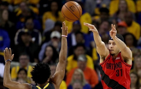 YIHAO- 费德勒关键节点战术调整,g2带队取胜了吗 