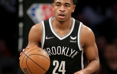 壹号娱乐-关于西亚卡姆新星出色防守表现惊艳，篮网未来可期！的信息