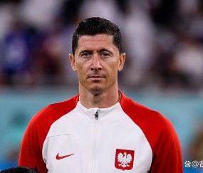 YIHAO-关于莱万多夫斯基迎来十五赛季高光表现，掘金球迷沸腾！的信息