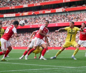 壹号-国际比赛日阿森纳复出首秀——全明星赛节点到来，气氛紧张，心理建设被强调(阿森纳最佳比赛)