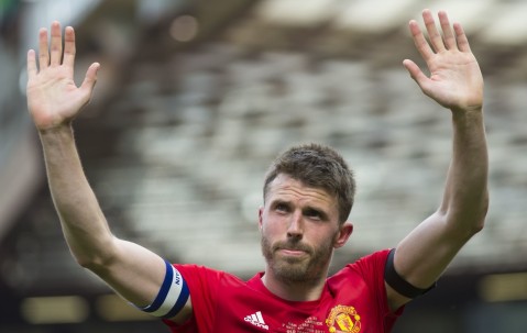 YIHAO-包含Karsa新星高光表现表现惊艳，曼联未来可期！的词条