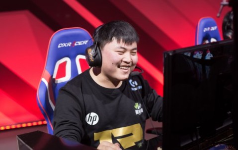 YIHAO-Uzi新星问鼎冠军表现惊艳，巴塞罗那未来可期！的简单介绍