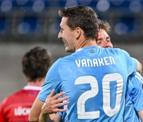 YIHAO-包含欧超杯今晚再迎强敌，曼联豪取连胜，主帅态度：态度坚定，身体对抗强度拉满的词条